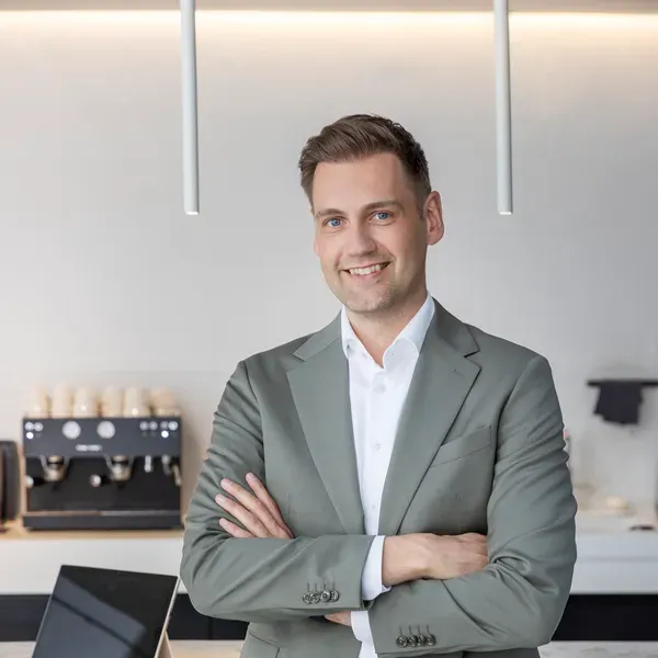 Rens Smit - NVM Register Makelaar - Kolpa van der Hoek Rotterdam