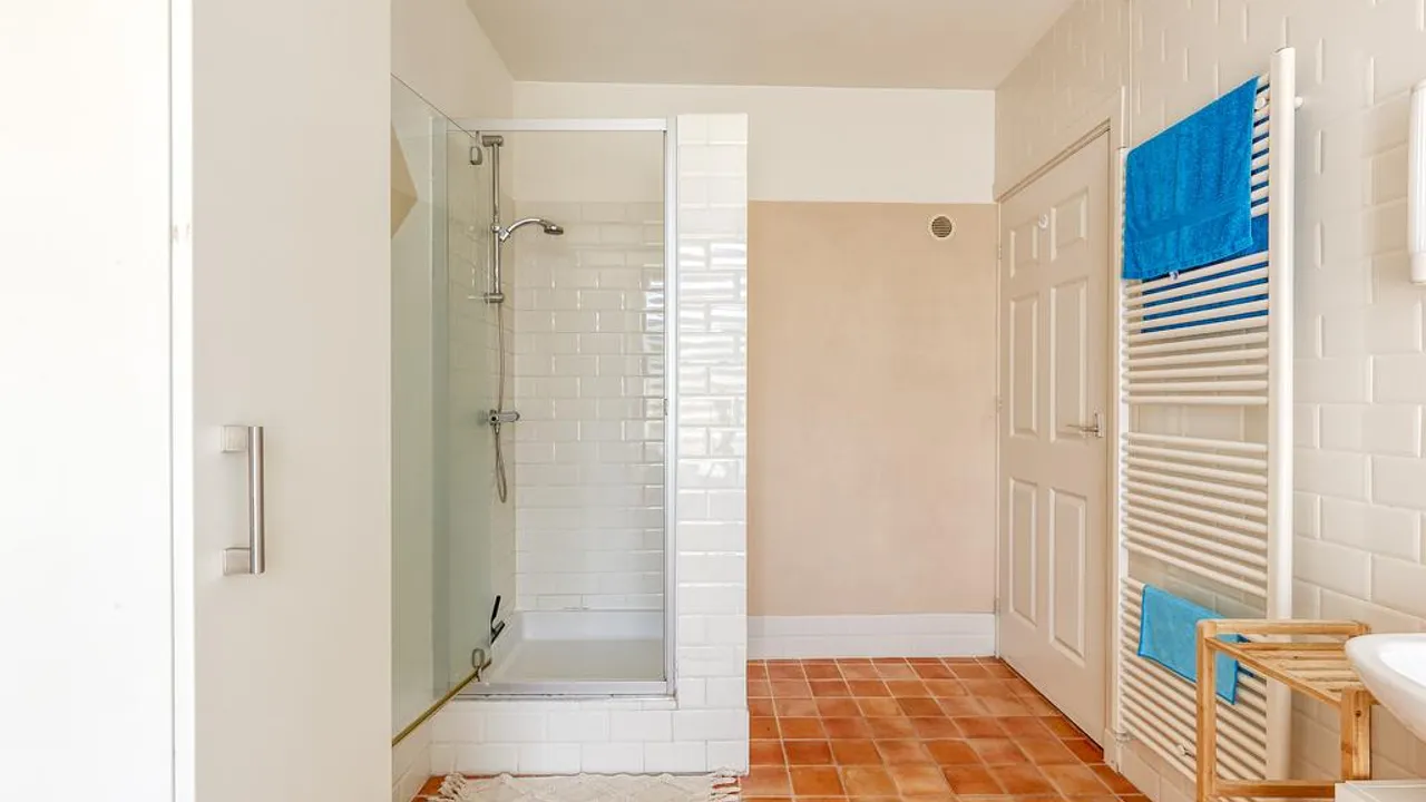 listing-1e5e9592-cacf-4f16-a3da-8af2662501e2-220916151.jpg