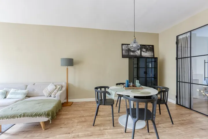 listing-22c6f3ad-6e40-40c1-8db8-f9eabdbbbe5b-222879023.jpg