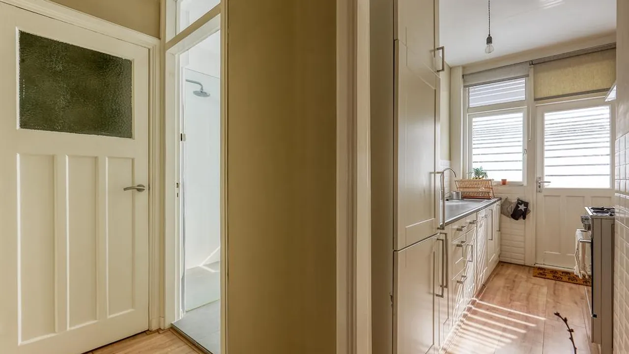 listing-f11327a8-d43e-4ea4-a6b8-c83d08cd493b-222879189.jpg