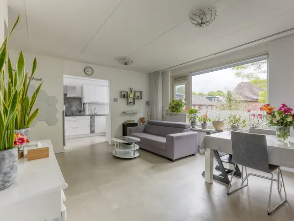 listing-62c2a33b-fc3d-4404-a360-f4a56660e81f-232619298.jpg