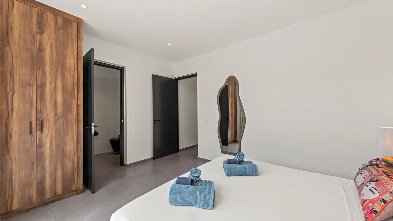 listing-37e96ac2-9fdd-48fd-b2a3-a7eaac44fc83-256828702.jpg