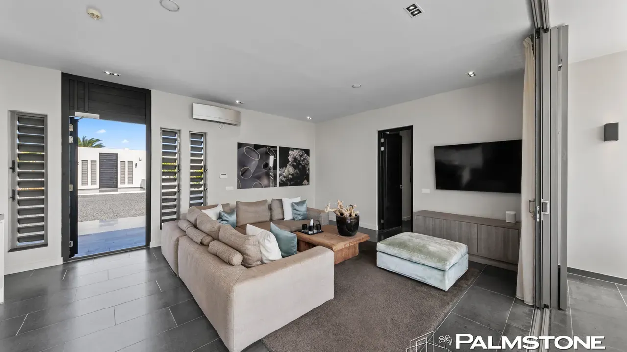 listing-dfde1b36-95f2-46ed-b3af-1d4e60715dad-238930768.jpg