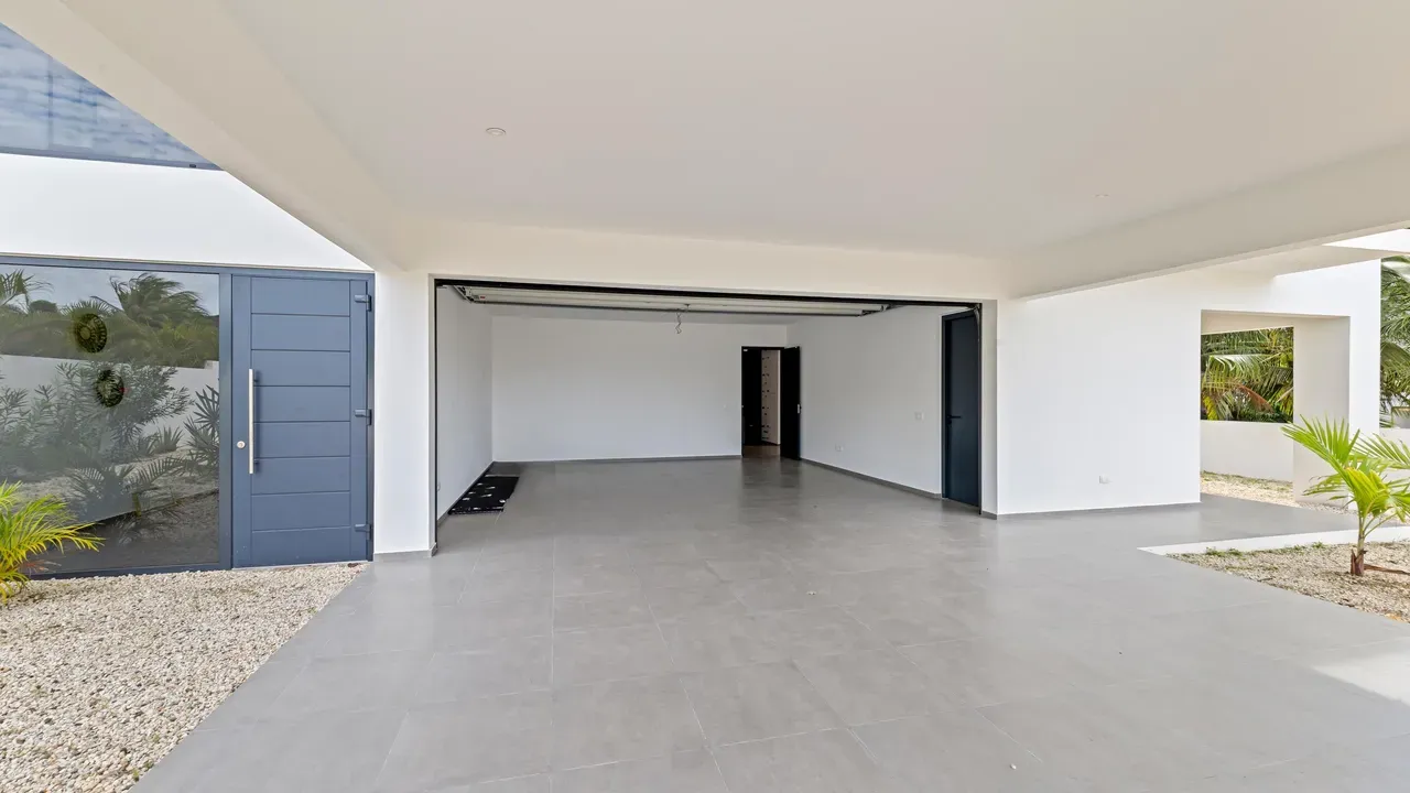 listing-f15aca59-605d-497e-a63e-8b841957b583-256830808.jpg