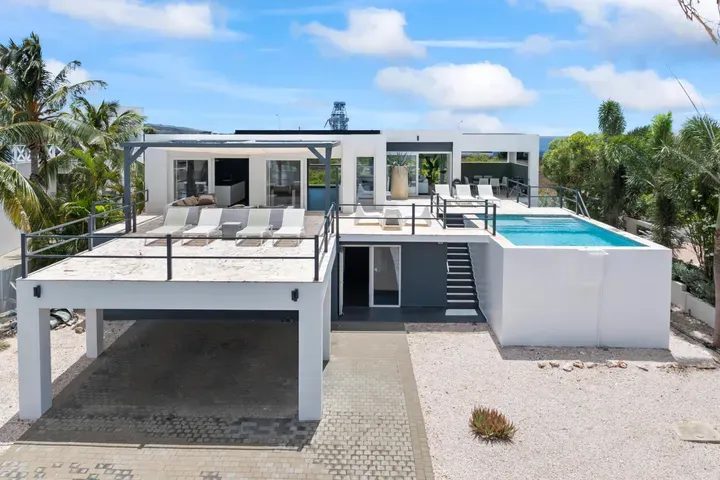 listing-82bd9e9e-b457-4b32-8f43-6ea25230186d-247791004.jpg