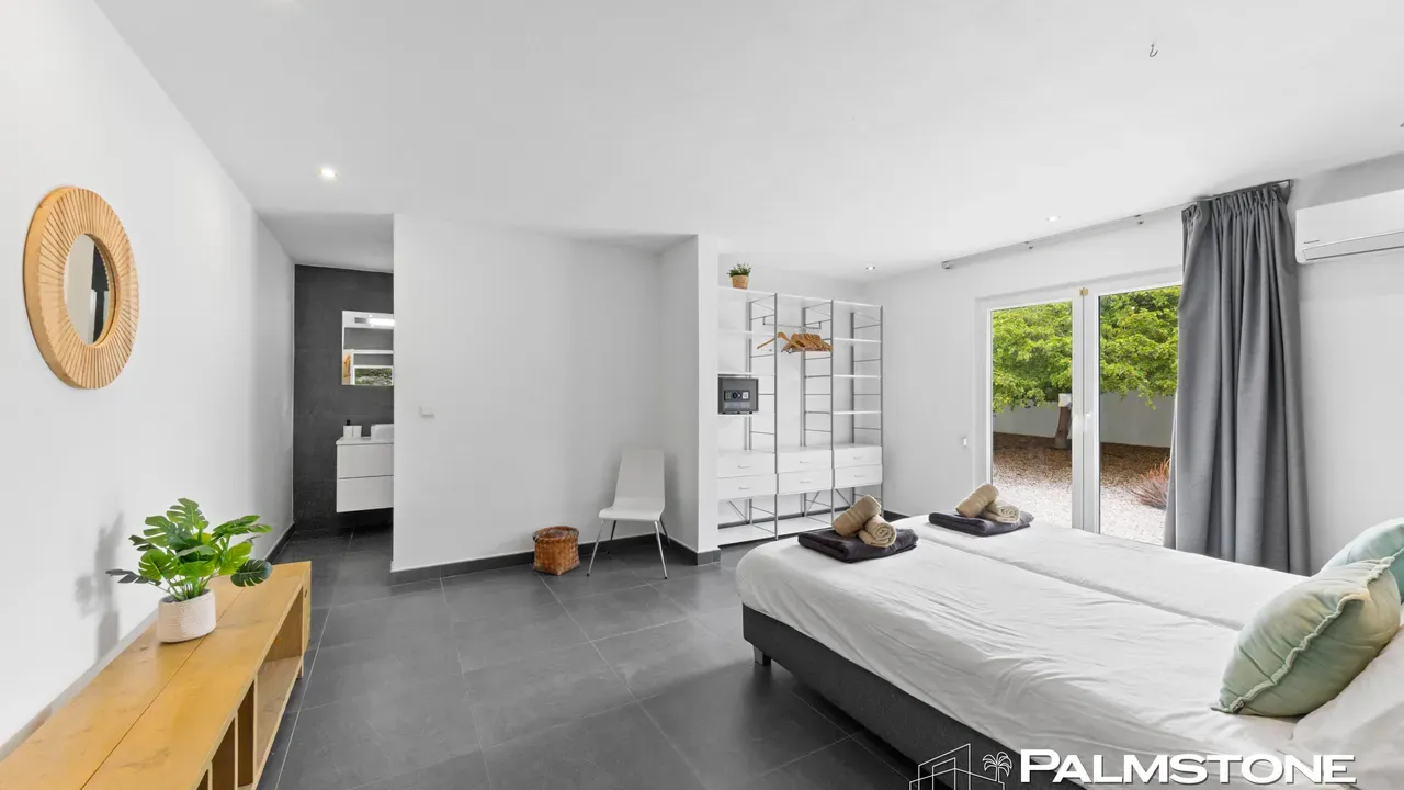 listing-5d95d243-5536-4e69-a0ce-7ca56ff392ff-247795332.jpg