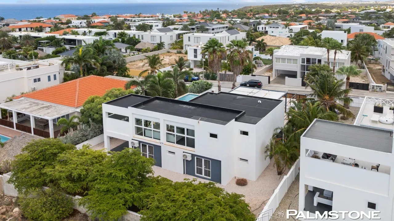 listing-dd60ac38-37ed-44f2-8b8a-f24525bc59d8-247796372.jpg