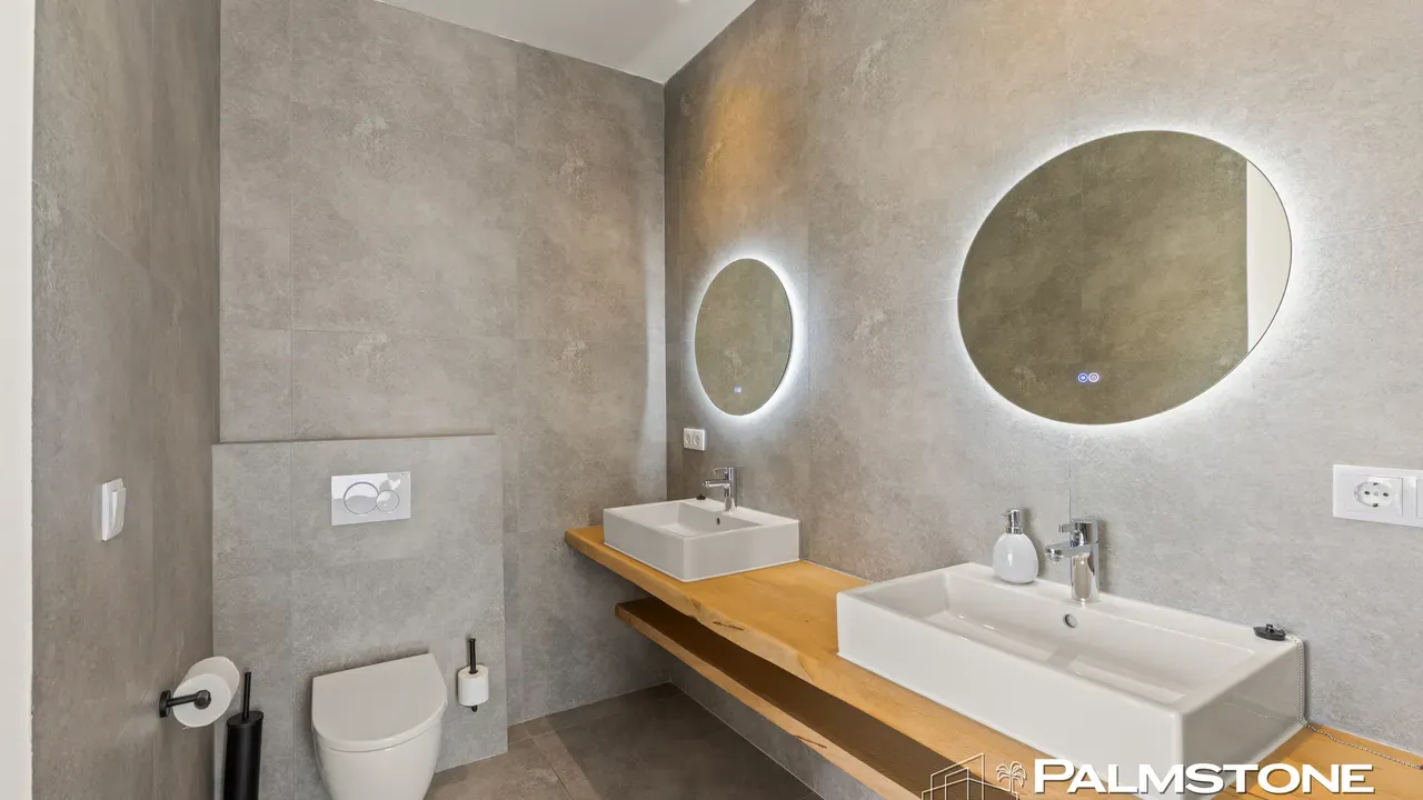 listing-61178437-bf96-47b9-8040-fe87c9f57cb7-233079400.jpg