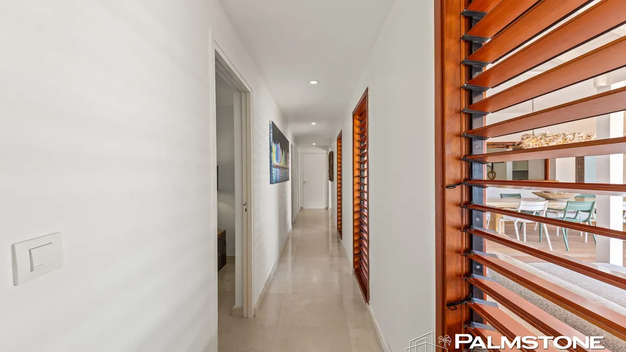 listing-0aaac81c-3062-423c-ad96-f1b514ce1dff-258423724.jpg