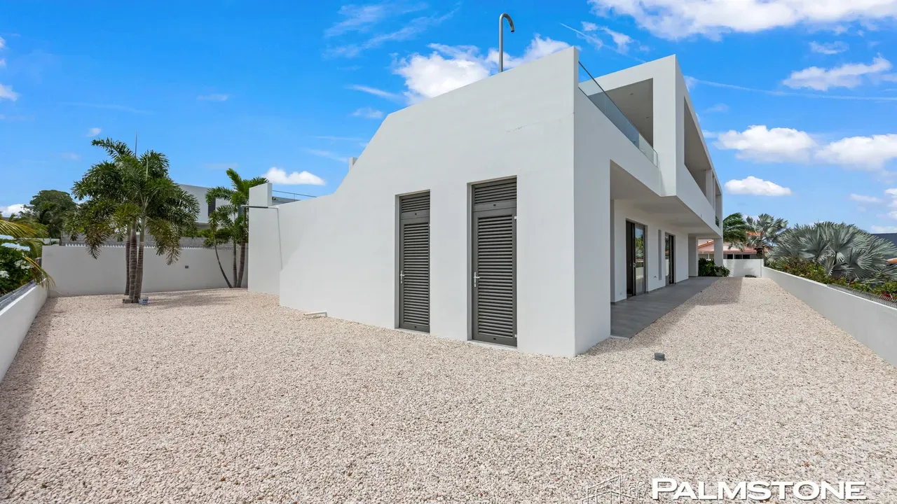 listing-4419f0ca-8a6a-42b3-a46c-7d40cce28784-233090270.jpg