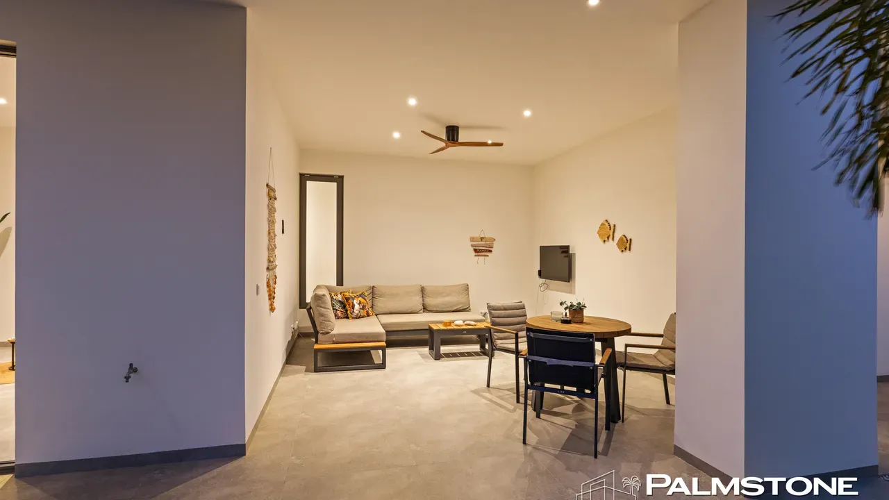 listing-9a352226-6f1e-4187-9bae-ab2d7b75cc4b-233090836.jpg