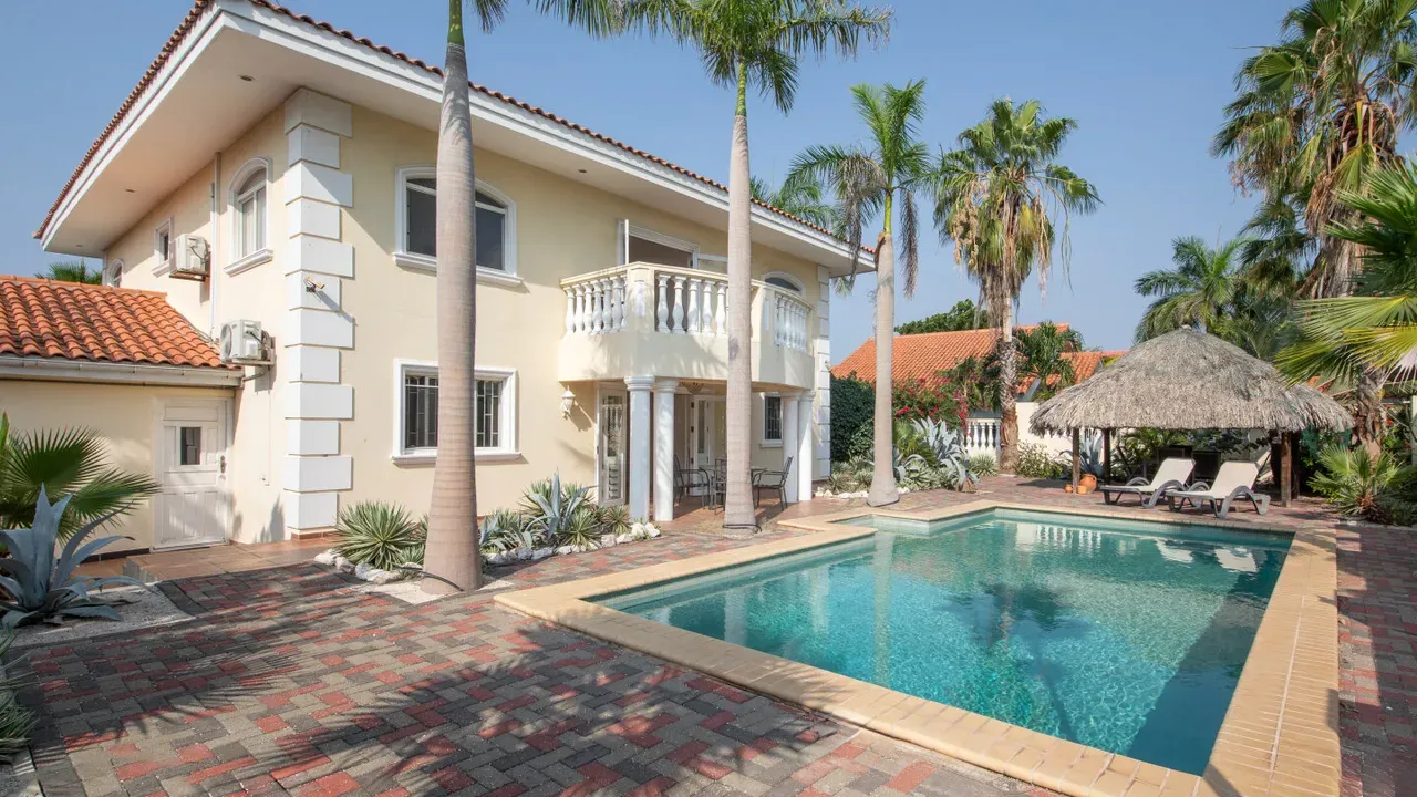 listing-7bd55f35-3d51-492c-8871-c77793e562f9-210292647.jpg