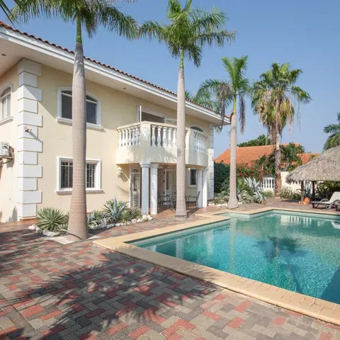 listing-7bd55f35-3d51-492c-8871-c77793e562f9-210292647.jpg