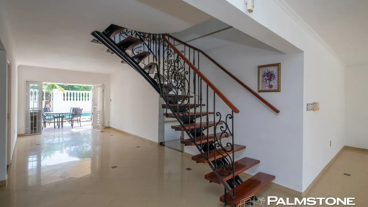 listing-264d70bc-d227-4c57-8981-e09f168a91e8-210292591.jpg