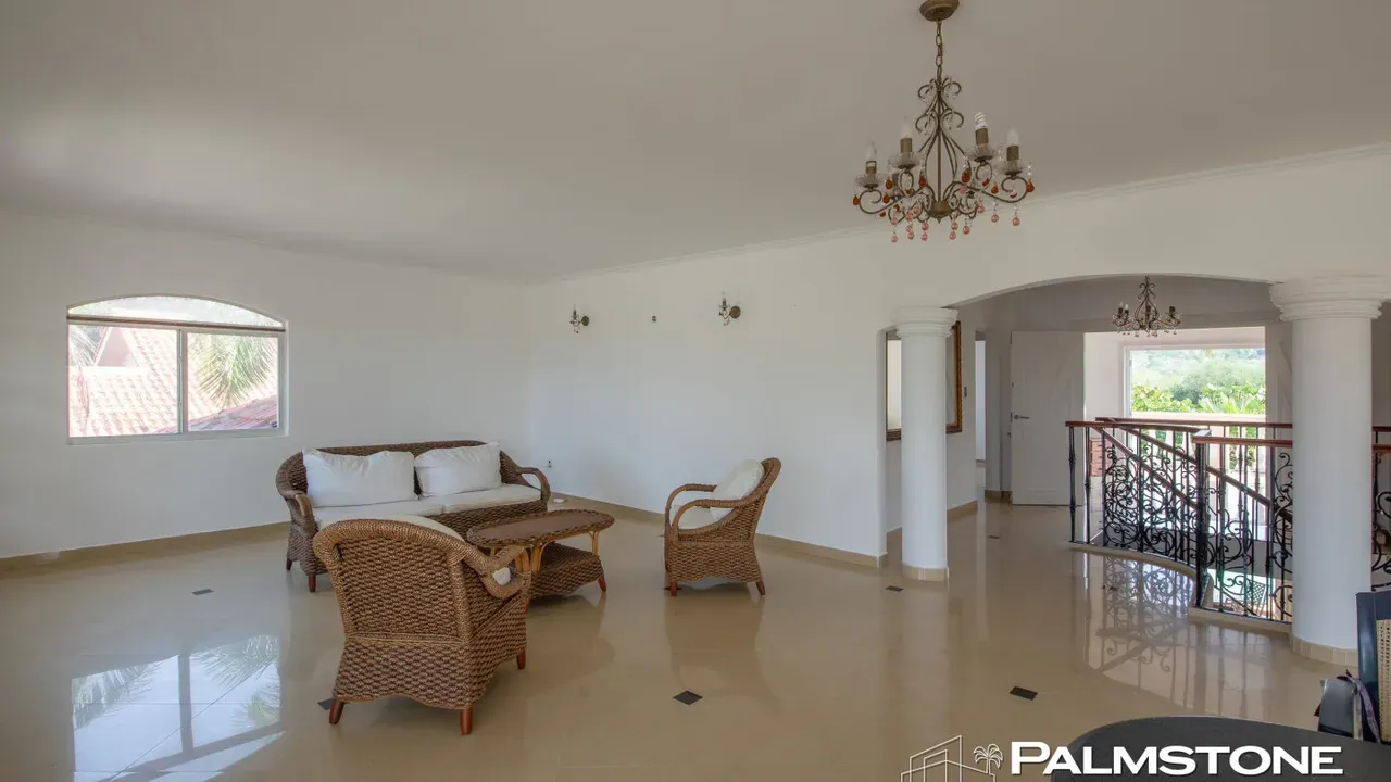 listing-cce8ad32-cb13-4e17-8703-31fd92344aec-210292629.jpg