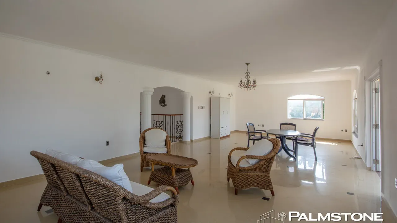 listing-28b086e4-a95d-4f05-91e7-978511da591f-210292633.jpg