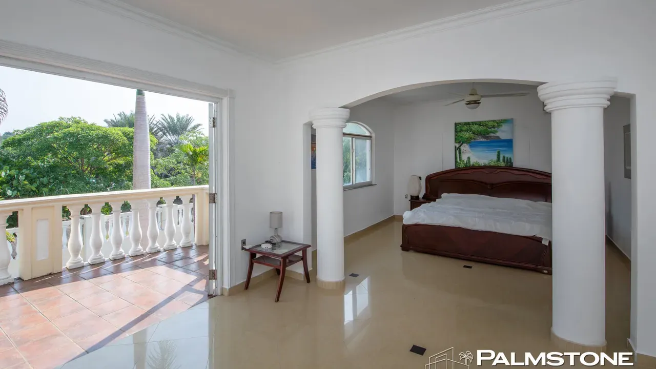 listing-52de5bcc-5310-4e85-b6e4-95ac8b7551ae-210292599.jpg