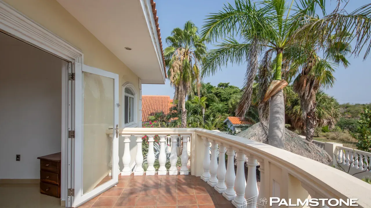 listing-ee5b5cae-2d48-4687-8020-8d989afced61-210292613.jpg