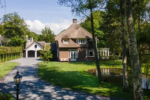 Lux huis met oprit