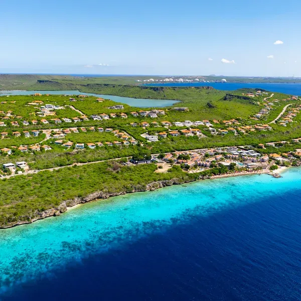 Coral Estate4.