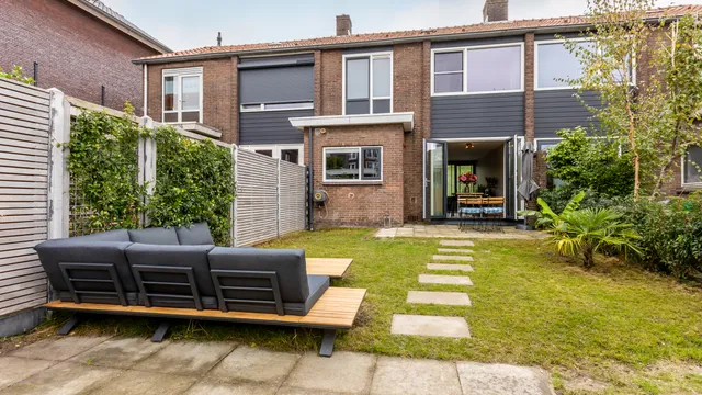 Foto 44 van Westeinde 121