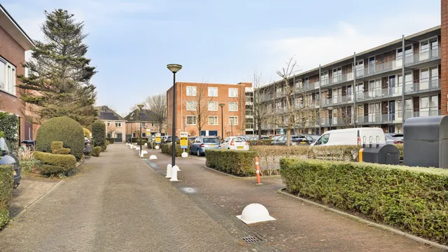 Foto 7 van Marga Klompéstraat 24