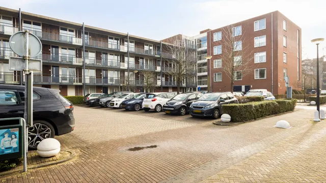 Foto 9 van Marga Klompéstraat 24