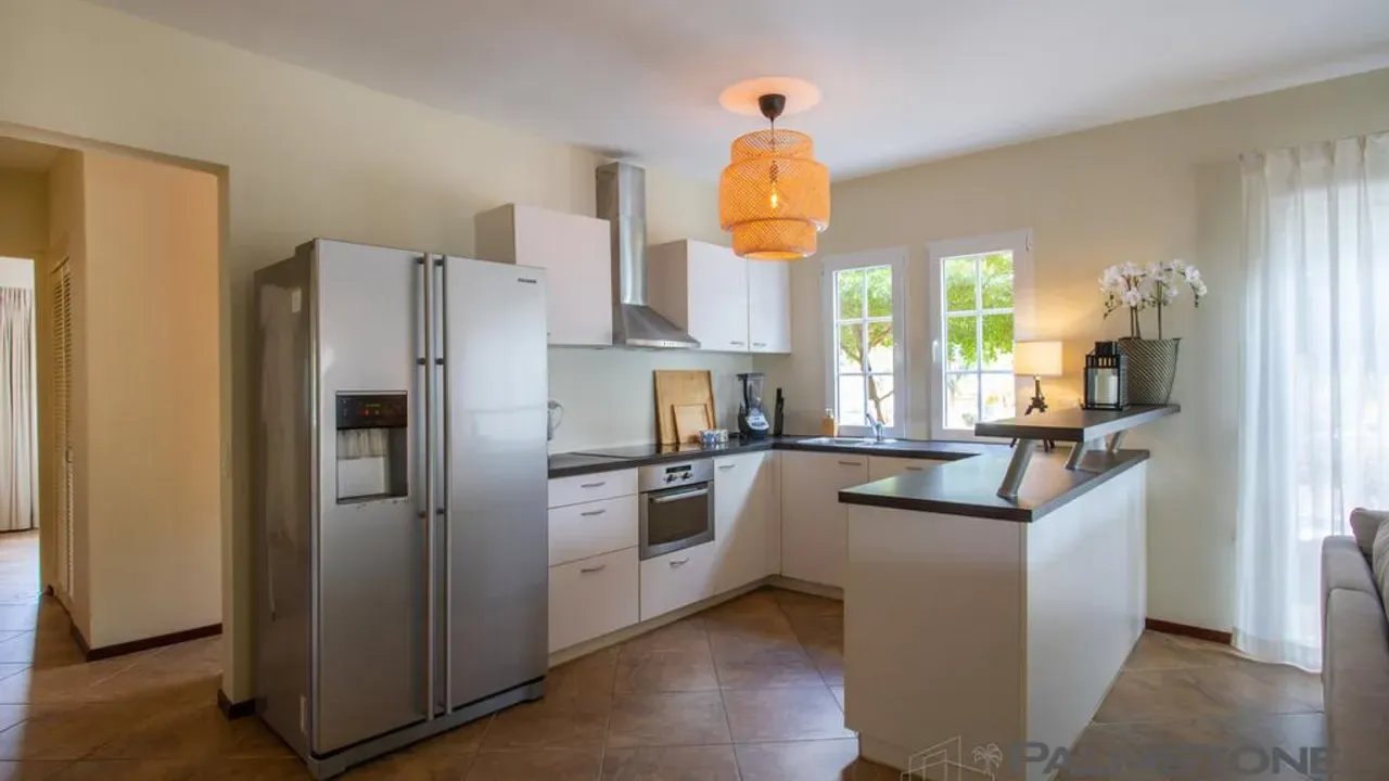 listing-2665e4ac-6fe4-4472-9862-f821de35a0fe-210707739.jpg