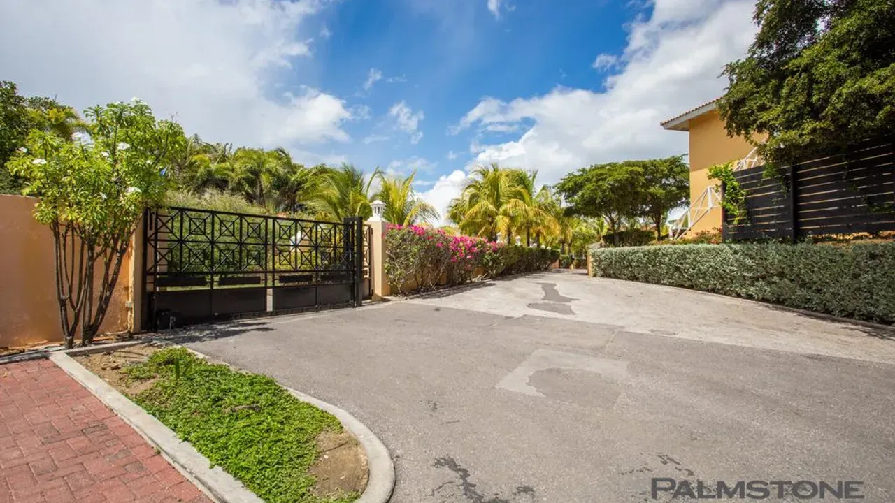 listing-0f0dddfd-d182-4575-a99e-6ec88dfb2204-210707759.jpg