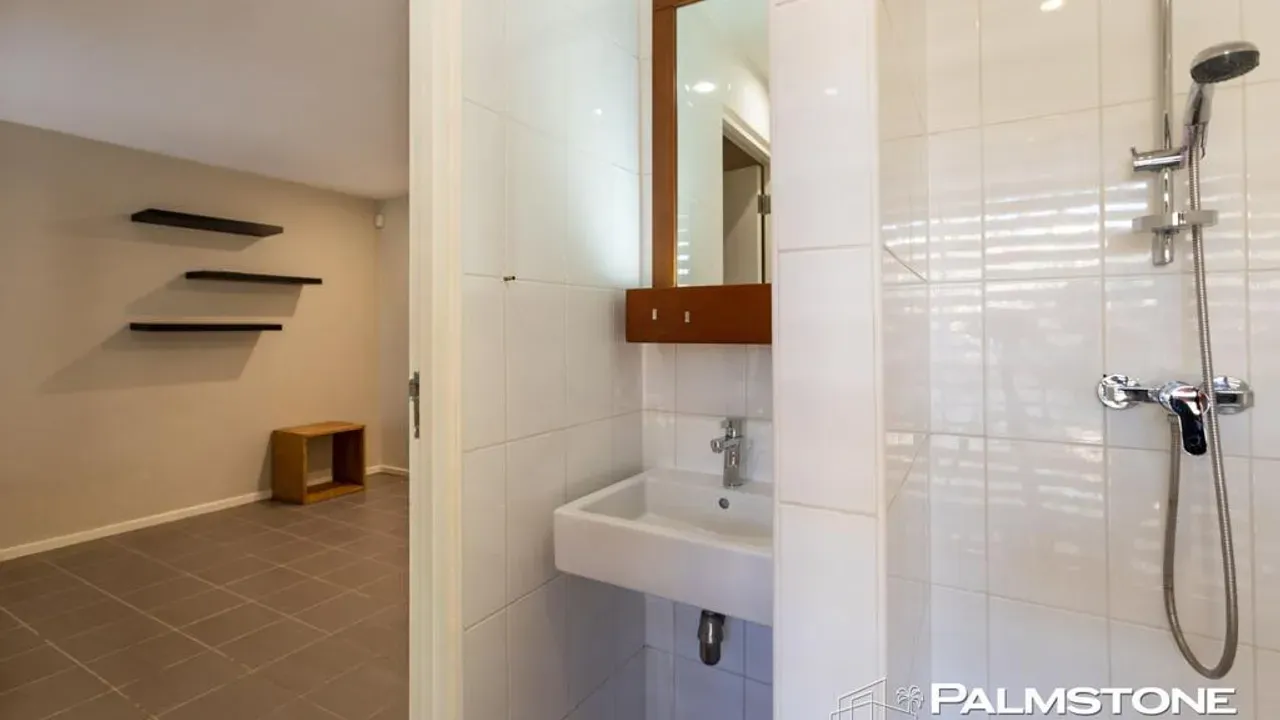 listing-fe95f3f8-dda6-443a-85d5-eedb1325fbef-210711693.jpg