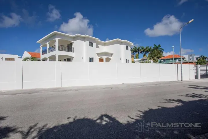 listing-d41e30ac-005d-49db-b59f-2373e477e941-212221619.jpg