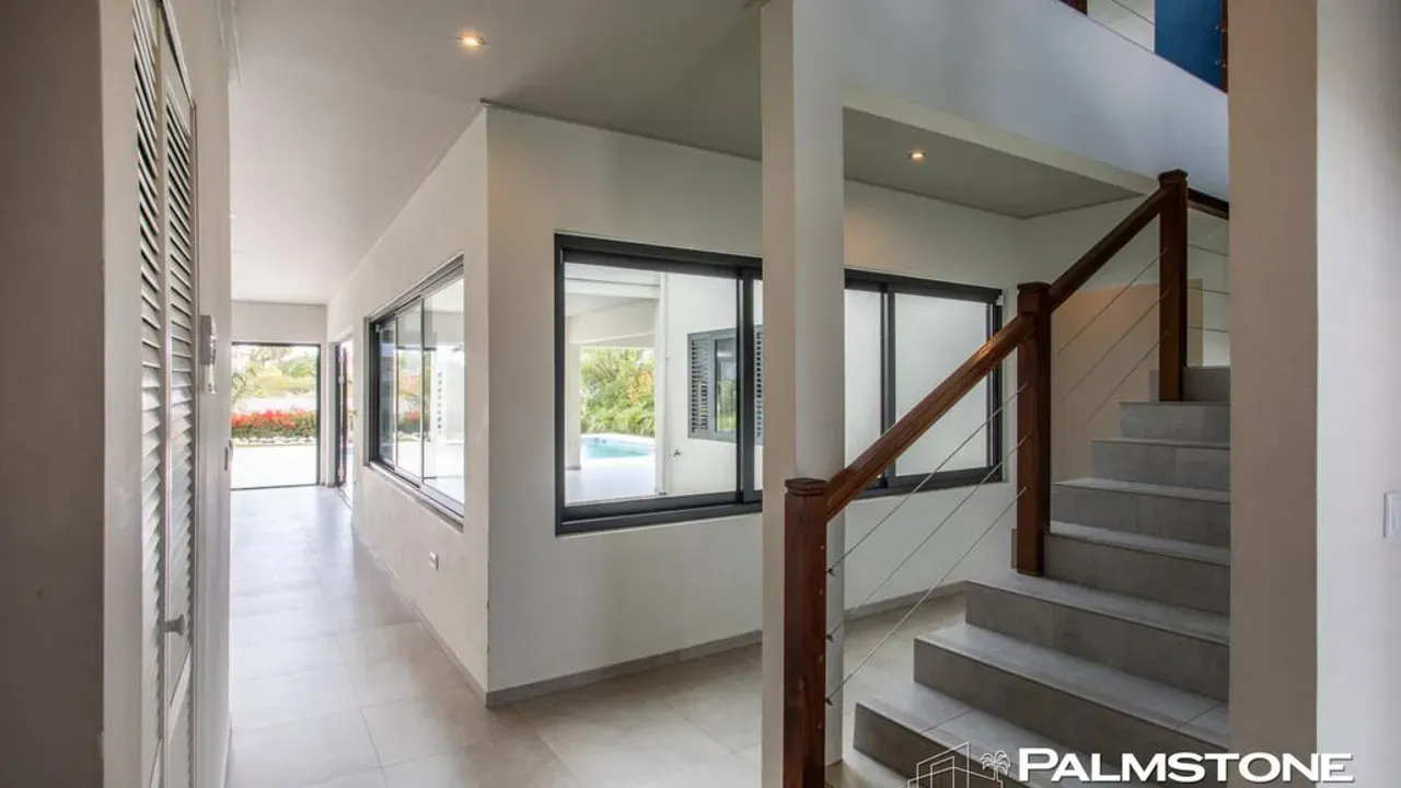 listing-67015c5c-41db-4d49-af3c-e90e938d89e4-210449973.jpg