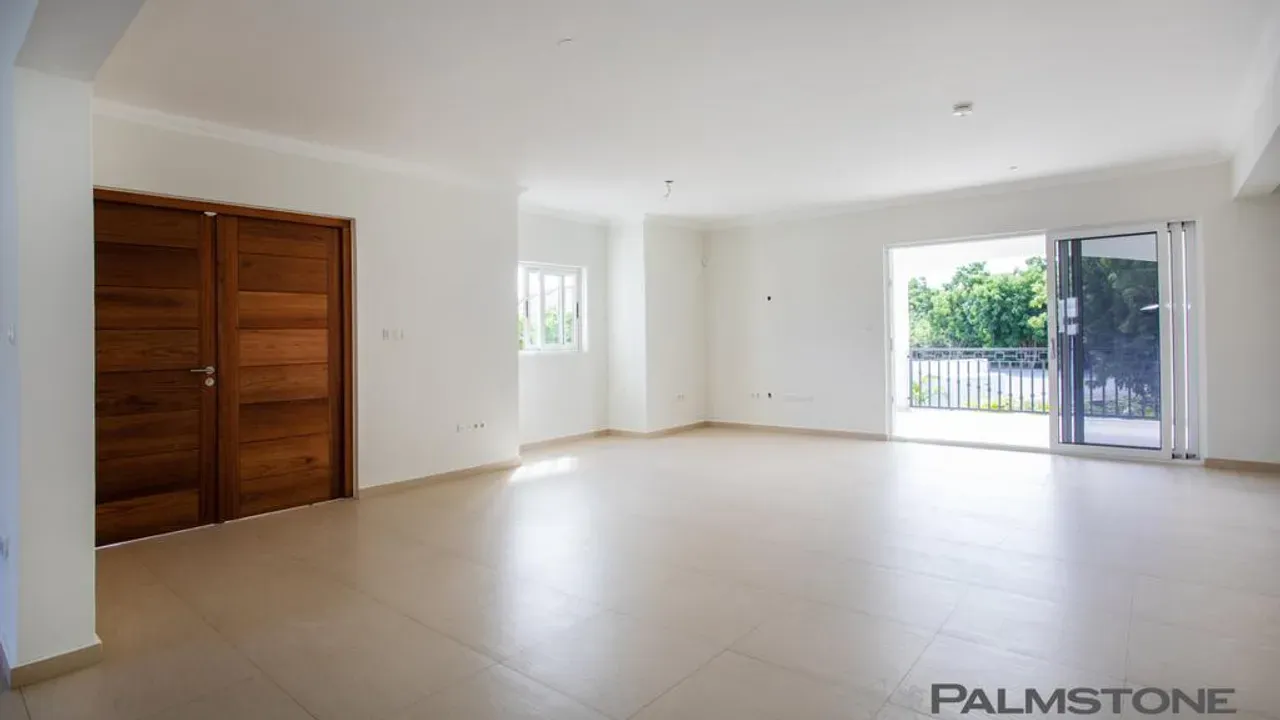 listing-f092f874-bc51-4b52-ac8a-b89803e4cdf6-212221645.jpg