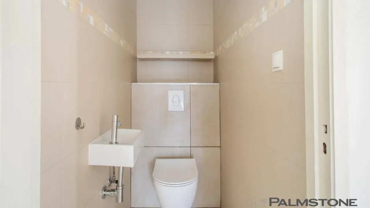 listing-08a64703-7365-4d2f-9e43-6ef80a1b0c10-212221663.jpg