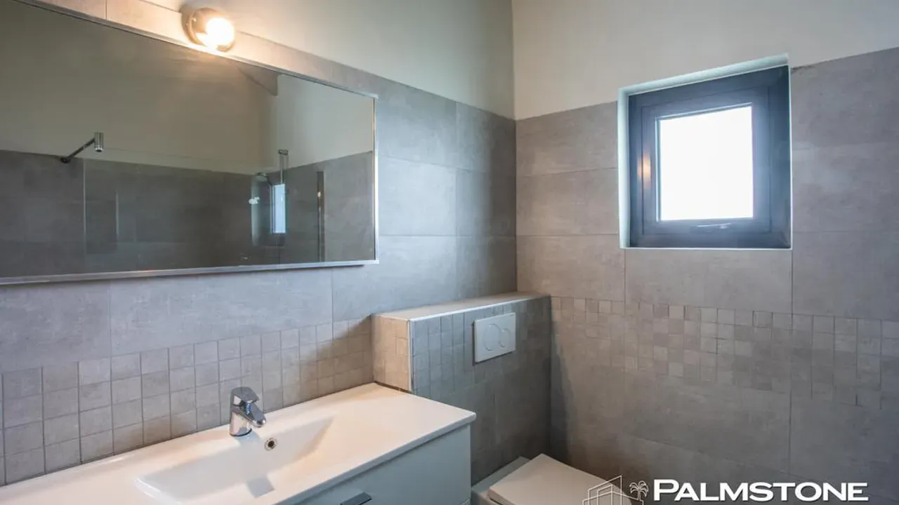 listing-33c7a615-3496-4ded-b0b7-7491b78fd8ad-210449987.jpg