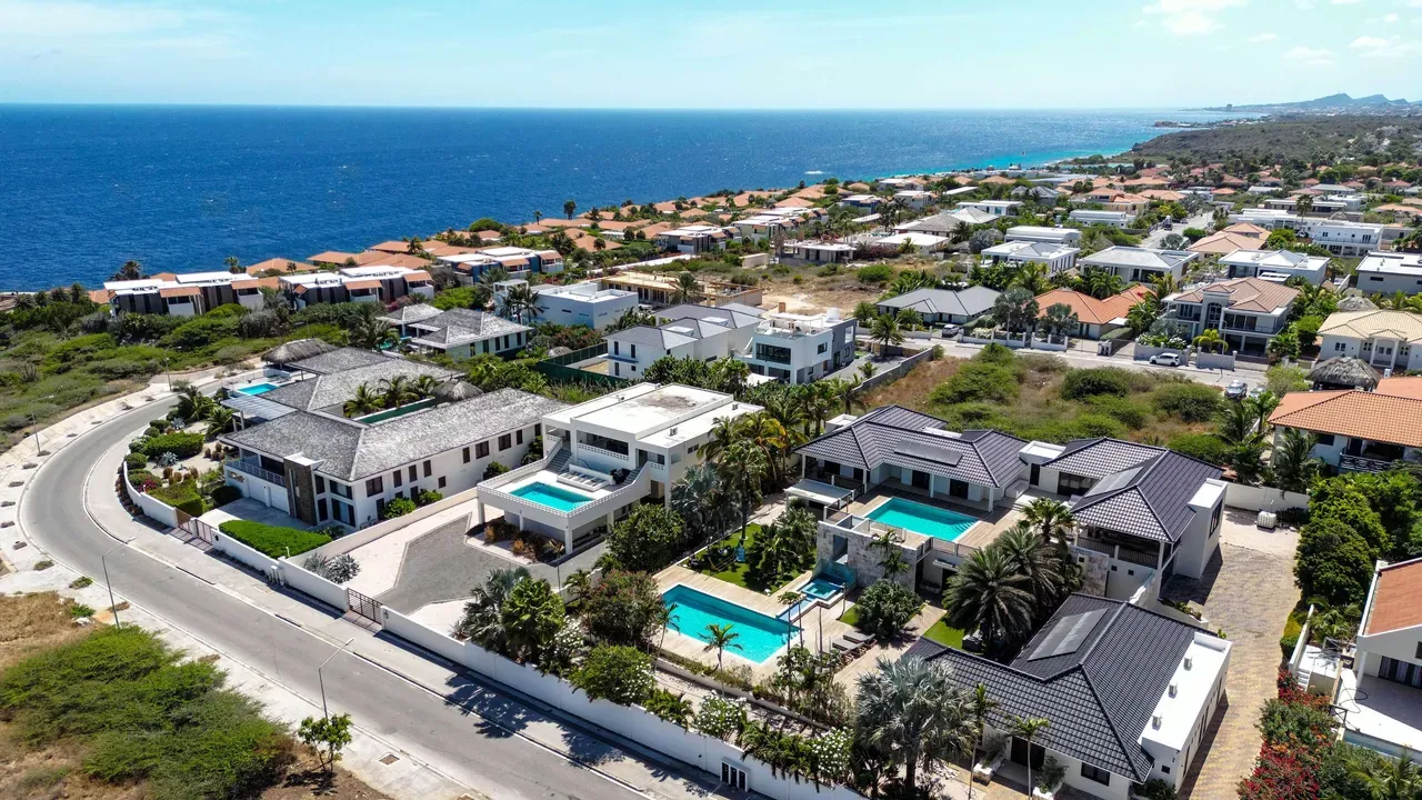 listing-b7c43483-cd1d-47a9-a8aa-1133fa33dc77-262677078.jpg