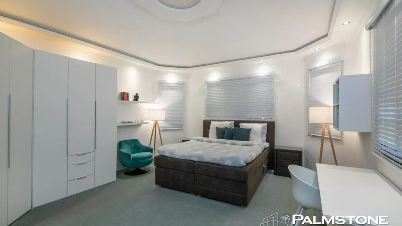 listing-36ef26d0-943e-4792-9847-63a21e18908d-212221349.jpg