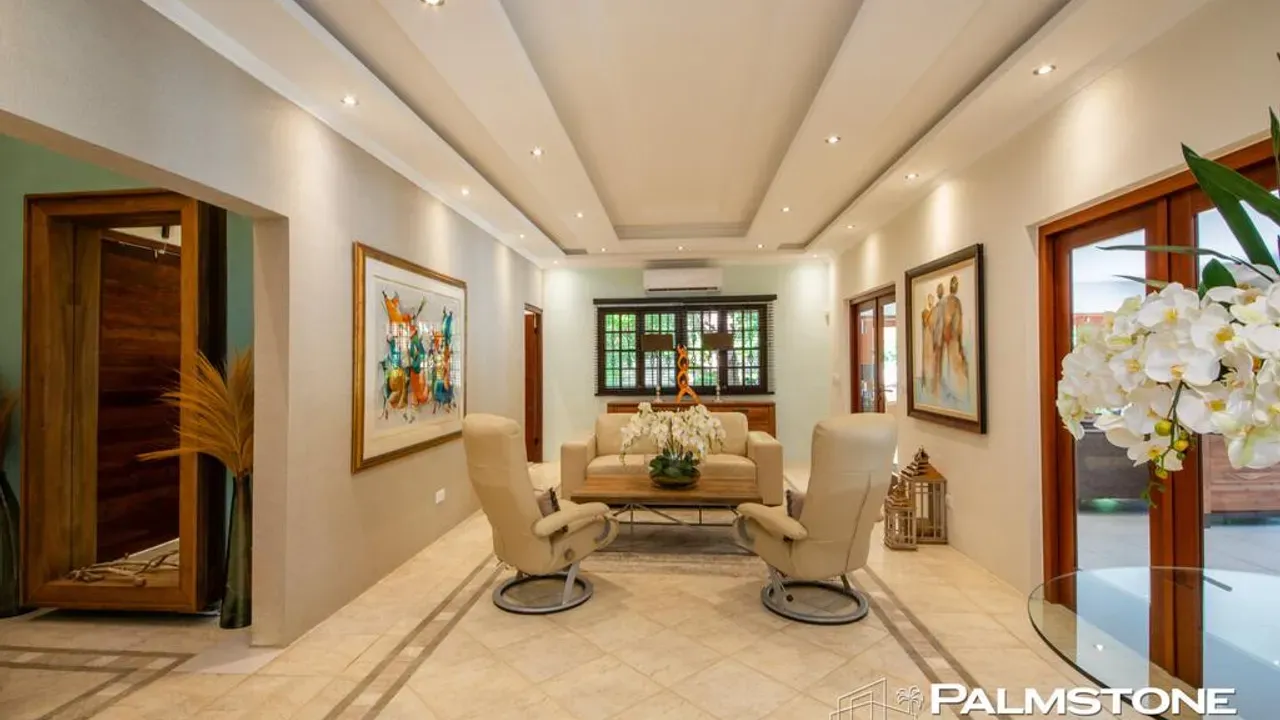 listing-462e50cb-1f9b-4e8a-9a2e-4038d2b30385-212221371.jpg