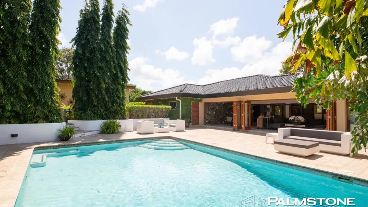 listing-5ca4599c-5d8f-4c61-b64c-e34f6f747daf-212221381.jpg