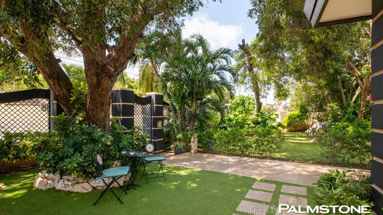 listing-4772d182-1e68-4600-a069-53c338b4a555-212221401.jpg