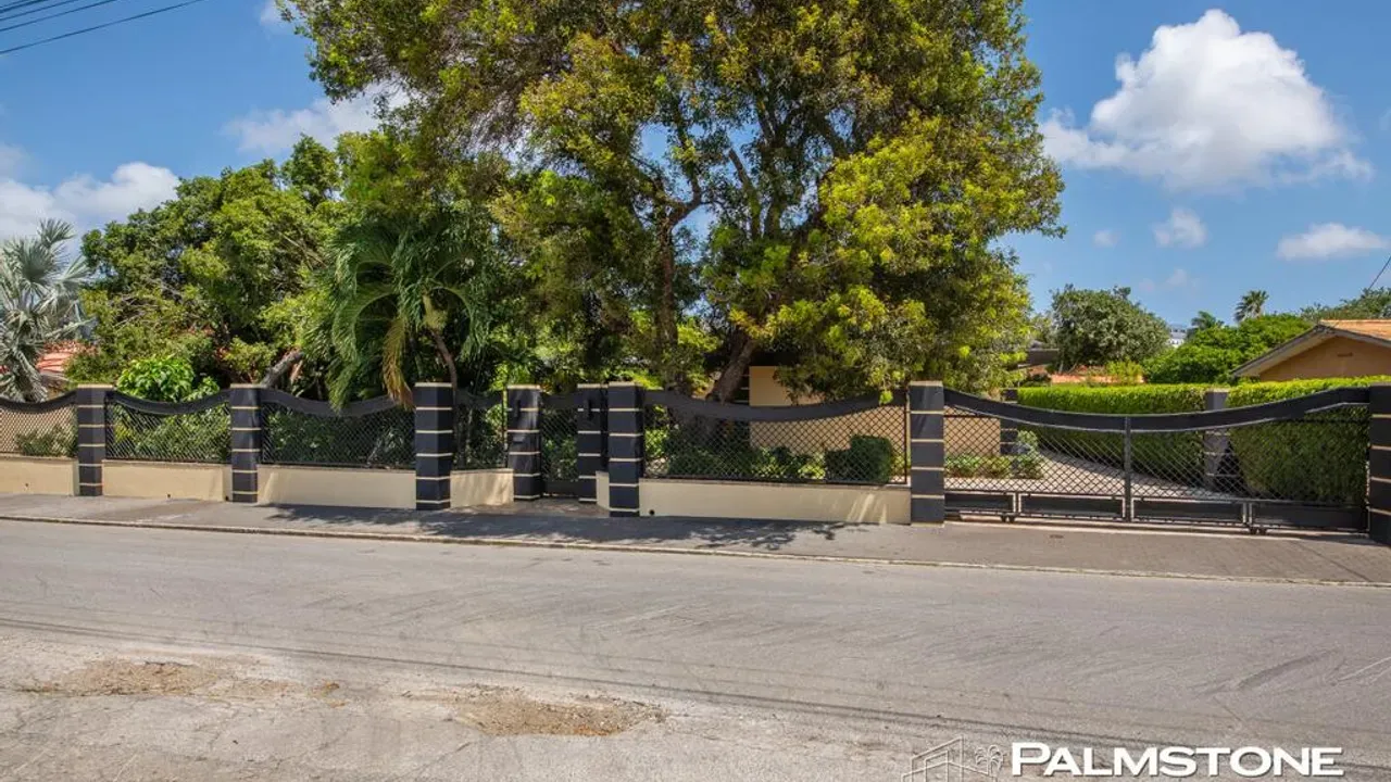 listing-835bcd02-d9c0-498c-ba5b-88b0188fc596-212221403.jpg