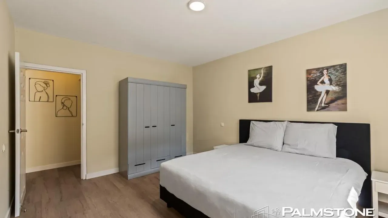 listing-99eac8fc-7d8f-42ac-a68e-666e48f5d3f3-219208991.jpg