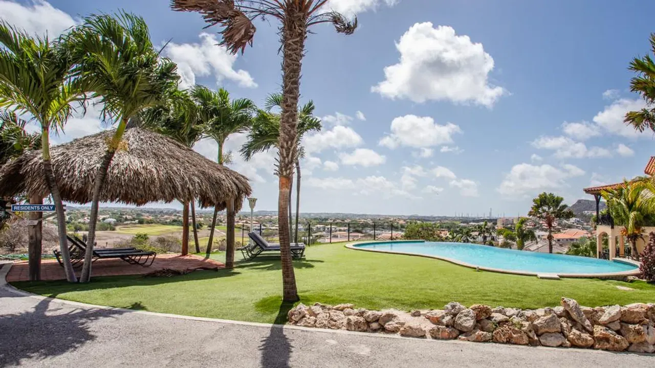 listing-860162bd-9967-47d6-83ec-0f2ff3f3e49a-216462429.jpg