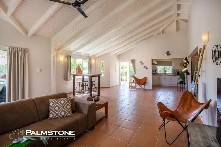listing-e041f1d7-1947-4cf9-9b31-925ad2584061-210841481.jpg