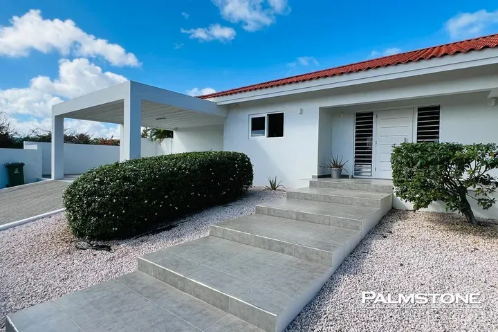 listing-bf8341ea-5895-4700-a1d8-8508f2c74fe0-210708587.jpg