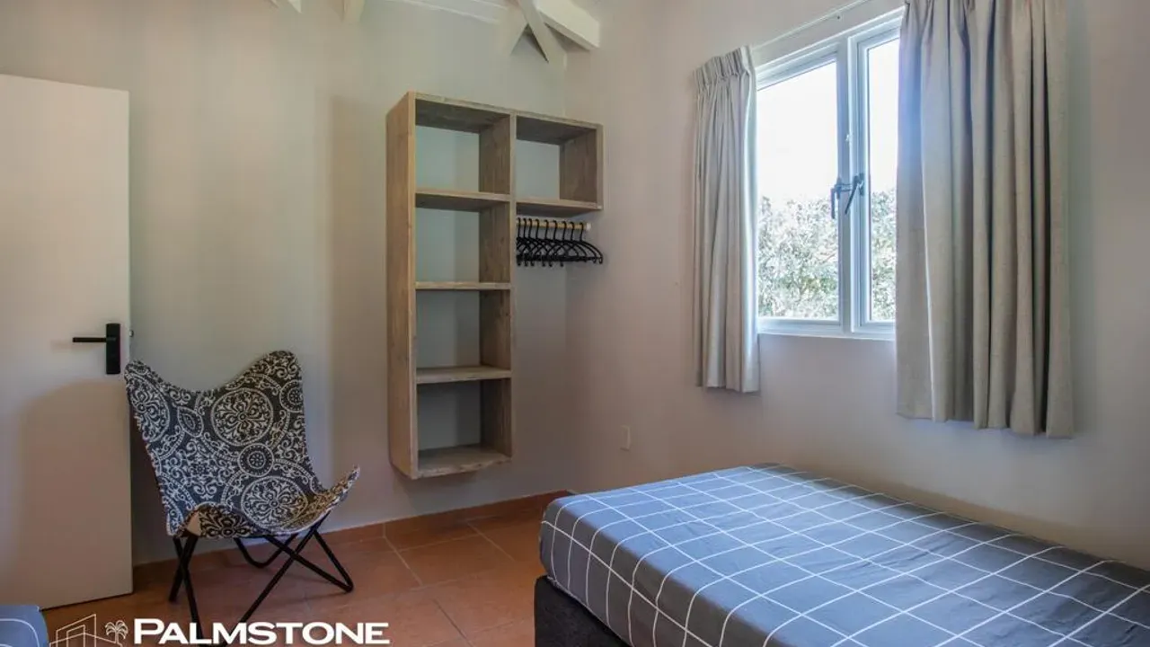 listing-64edf51a-bb7c-4dc7-97cf-a231ca906b23-210841495.jpg