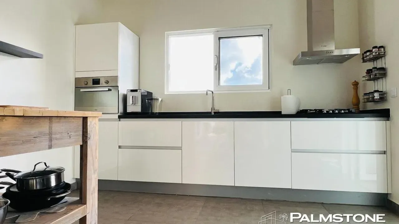 listing-fbad118e-0b04-4aea-9f54-7ad783cd8b0c-210708583.jpg