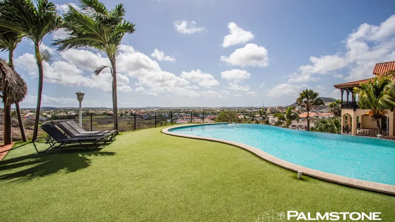 listing-b0017359-d3fa-40b6-b12d-456f138c8fc5-212306327.jpg