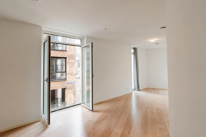 listing-6f6efc33-789e-41c9-b54a-20e47b8990e6-263217704.jpg