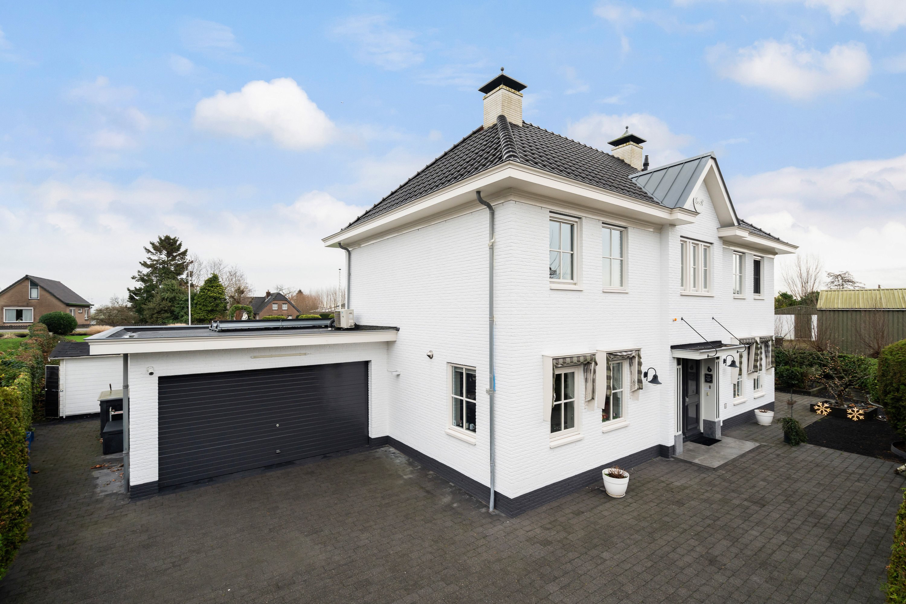 listing-c315b1e5-65ea-4a0e-bd0e-6a308e432163-261252204.jpg